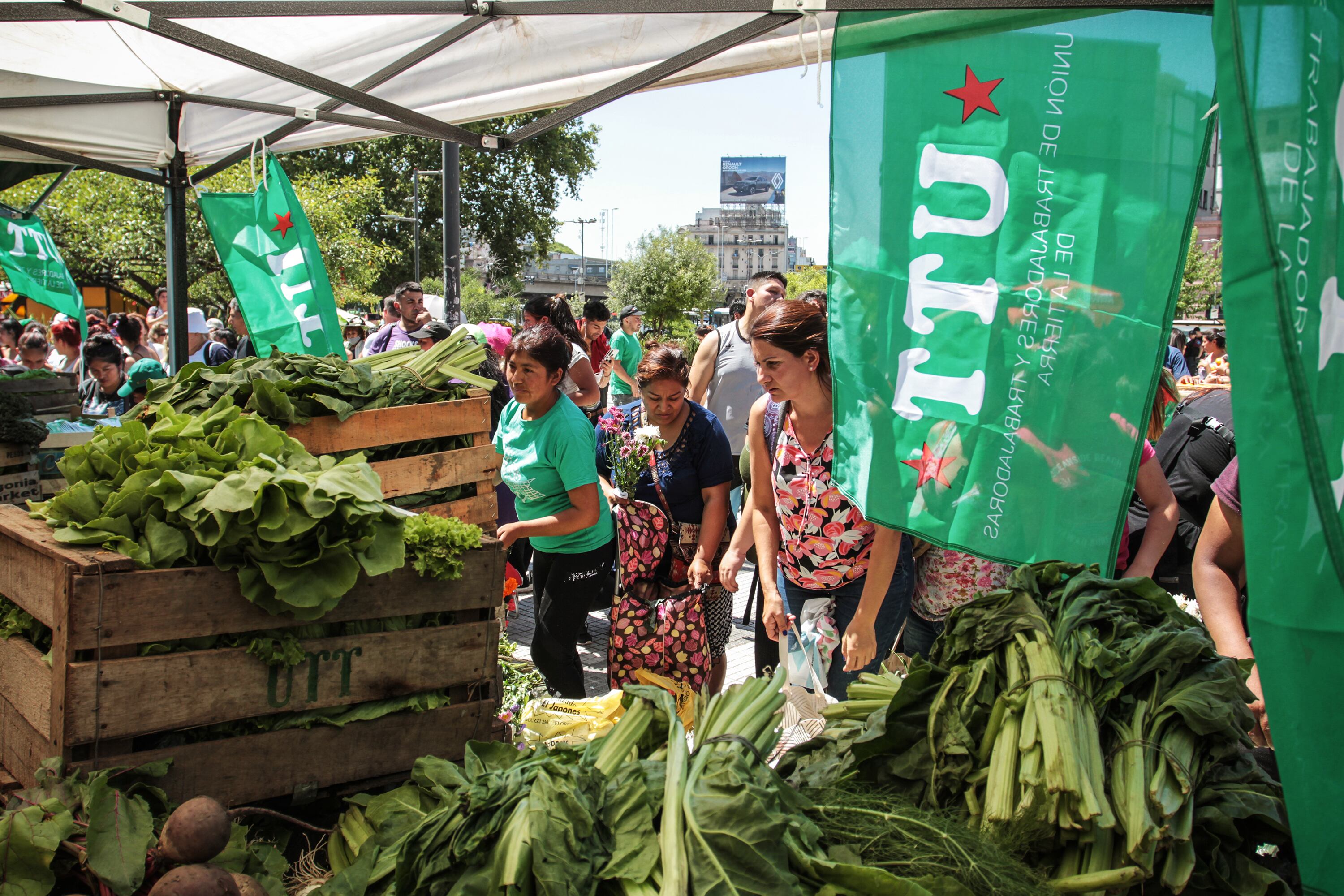 Las organizaciones integrantes de la Mesa Agroalimentaria Nacional se movilizaron el miércoles 5 de julio para presentar un Programa Agrario para el Alimento