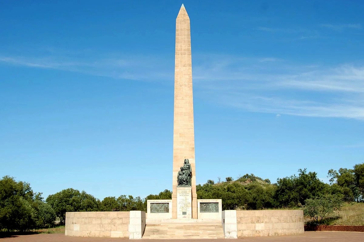 Monumento Nacional de las Mujeres en Sudáfrica.