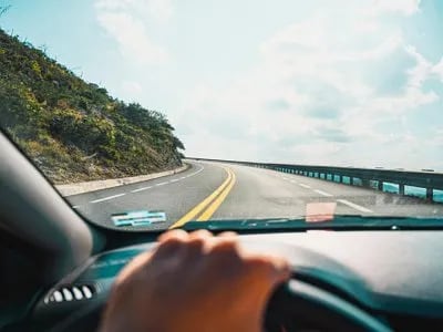 El auto es un aliado en los grandes viajes.