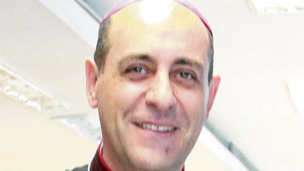 Víctor Fernández reemplazó al ultraconservador Héctor Aguer.