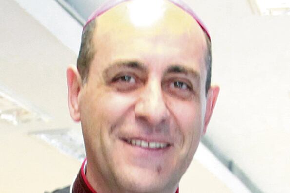 Víctor Fernández reemplazó al ultraconservador Héctor Aguer.