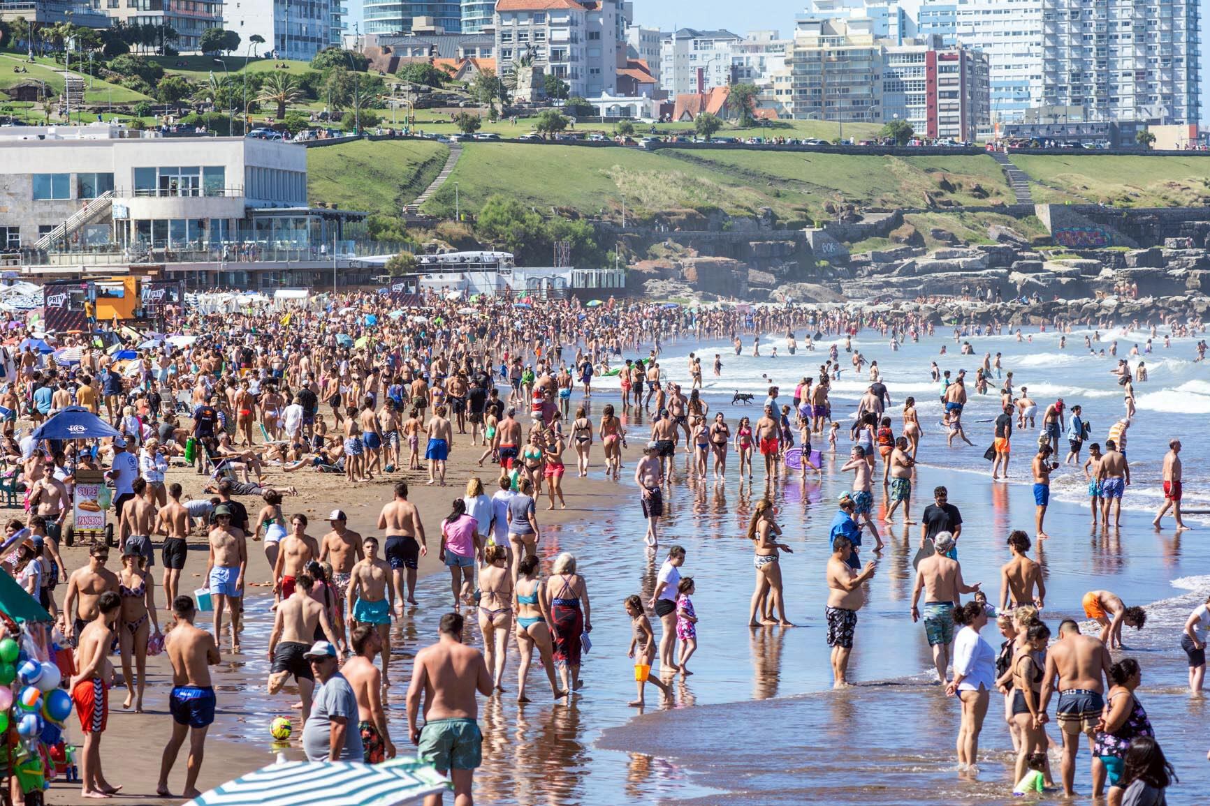 Mar del Plata, uno de los destinos más solcitados para las vacaciones de verano. Imagen: NA.