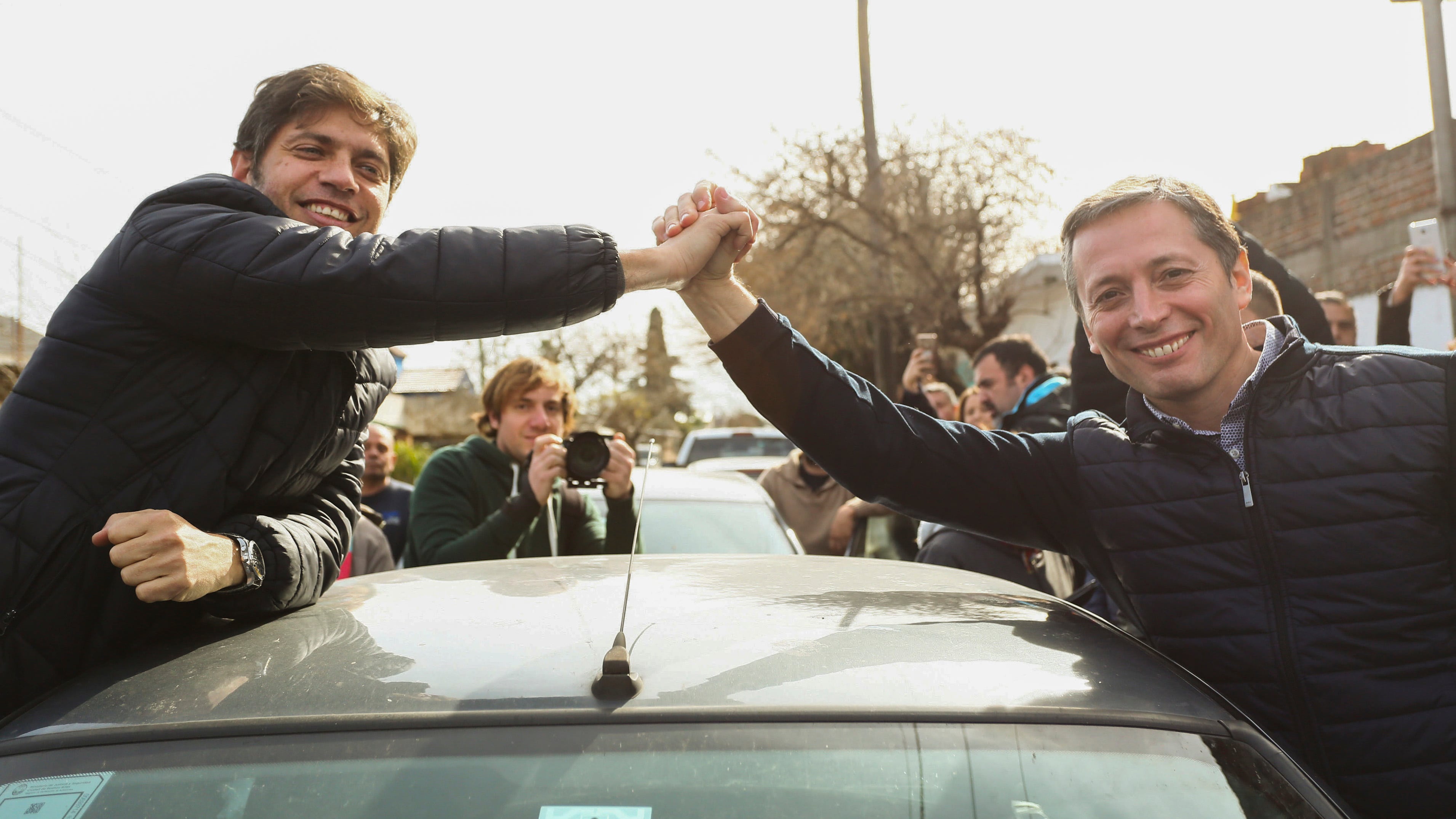Axel Kicillof junto al intentende de Esteban Echeverría, Fernando Gray. 