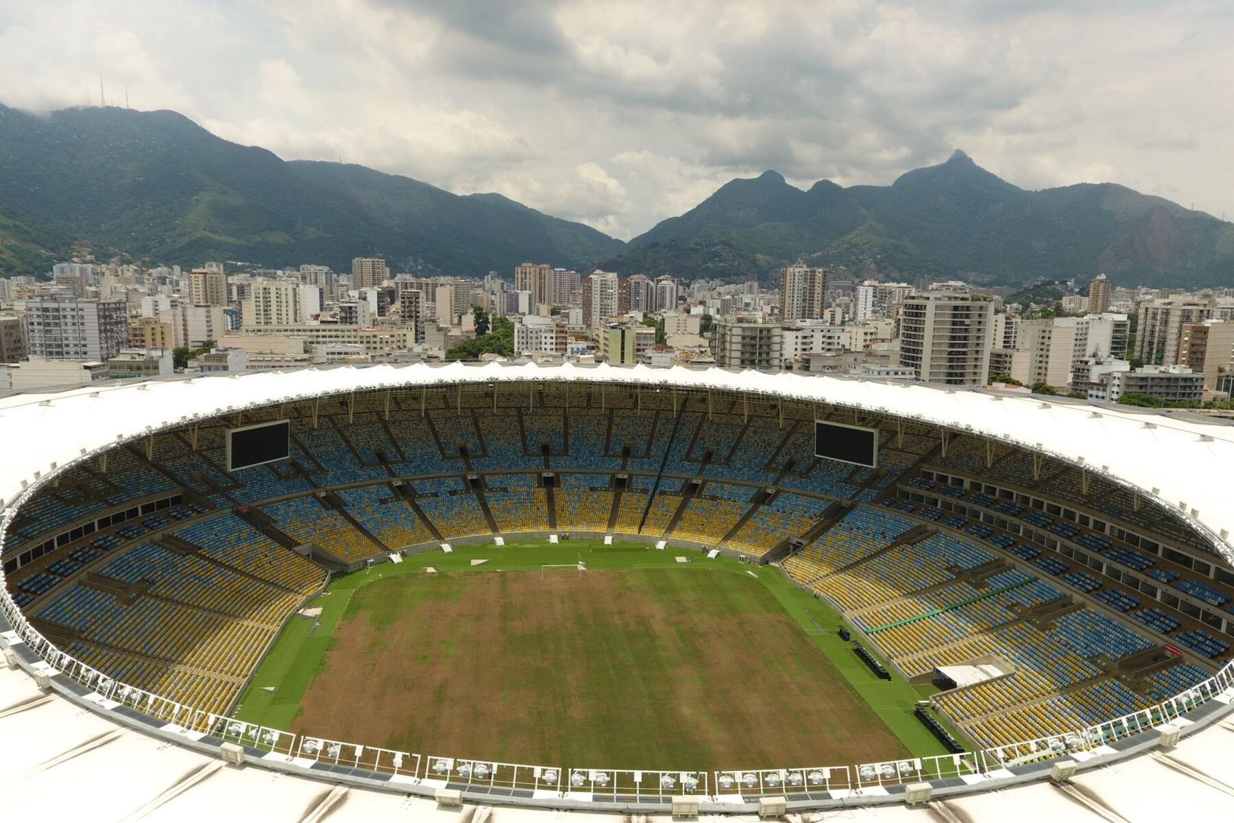 El gobernador del estado de Río de Janeiro confirmó que se atenderán pacientes en el mítico Maracaná.