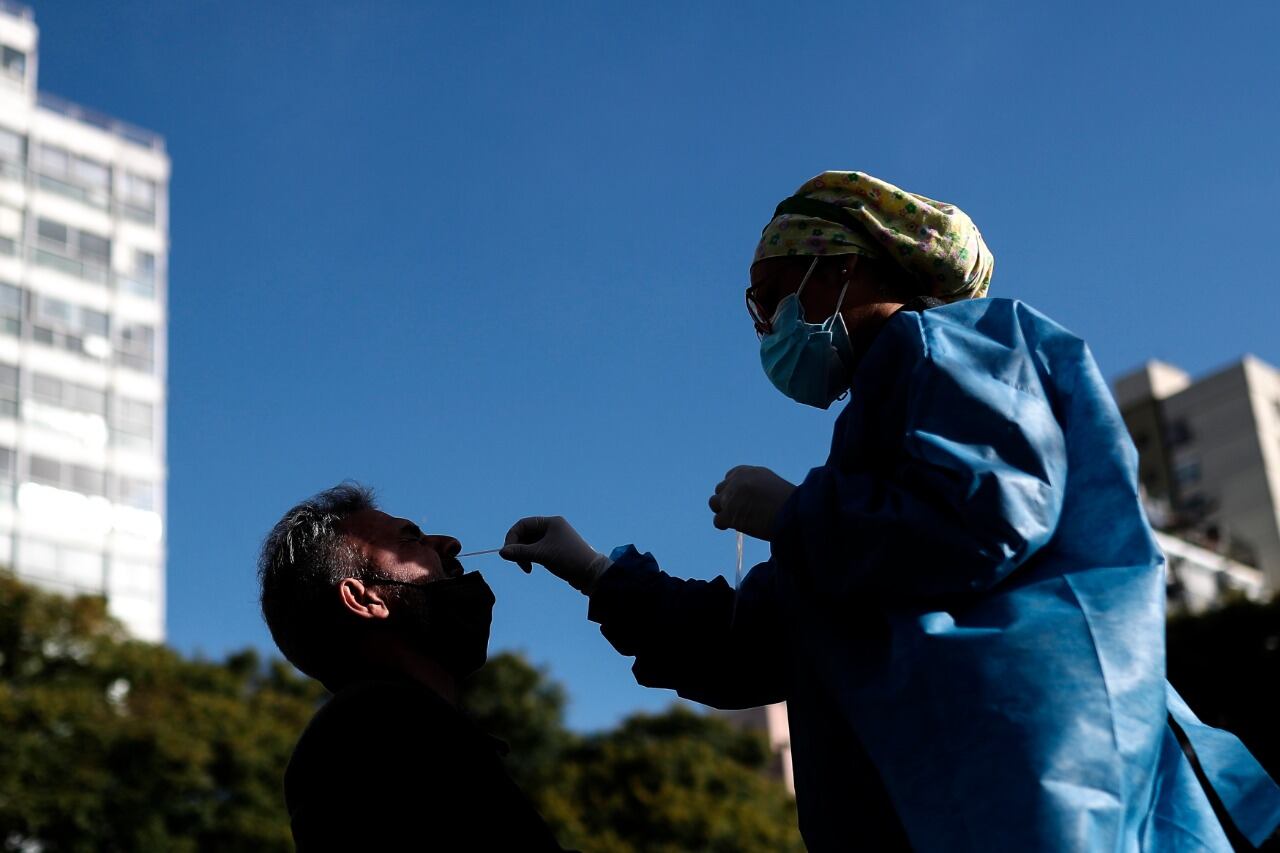 Hay por el momento 7206 personas internadas en Unidades de Terapia Intensiva.