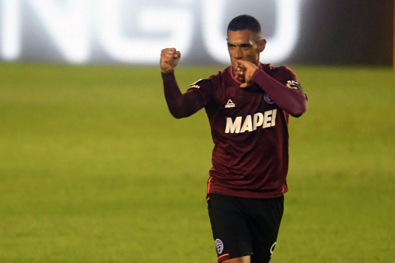 Pepe Sand, goleador de Lanús.