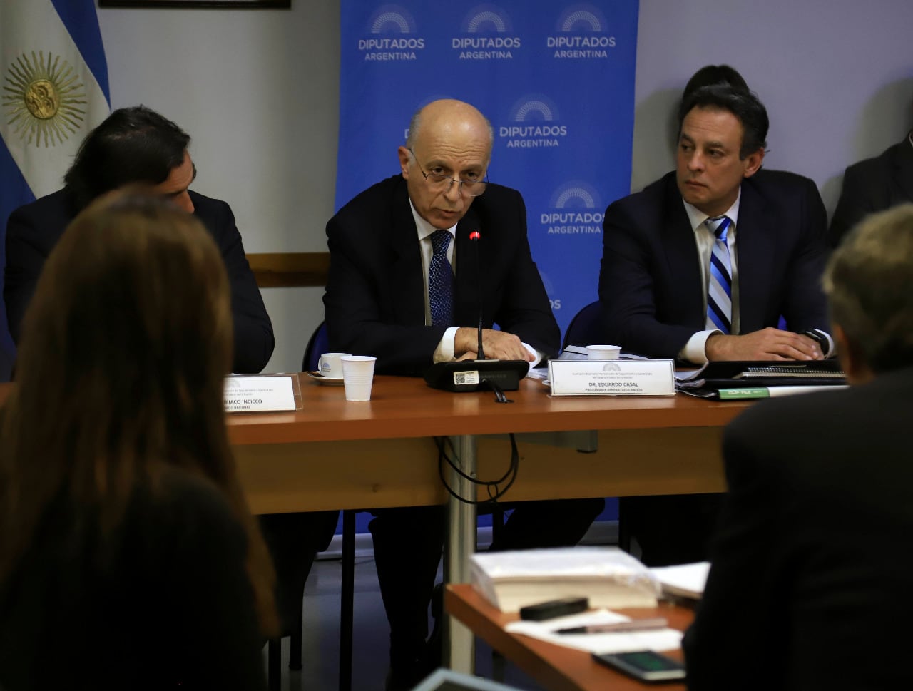 Eduardo Casal cree que no es competencia de la Corte pronunciarse sobre las sesiones remotas.