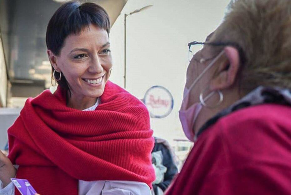Mayra Mendoza, intendenta de Quilmes, ciudad hermanada con Minayang, ciudad de la ciencia.