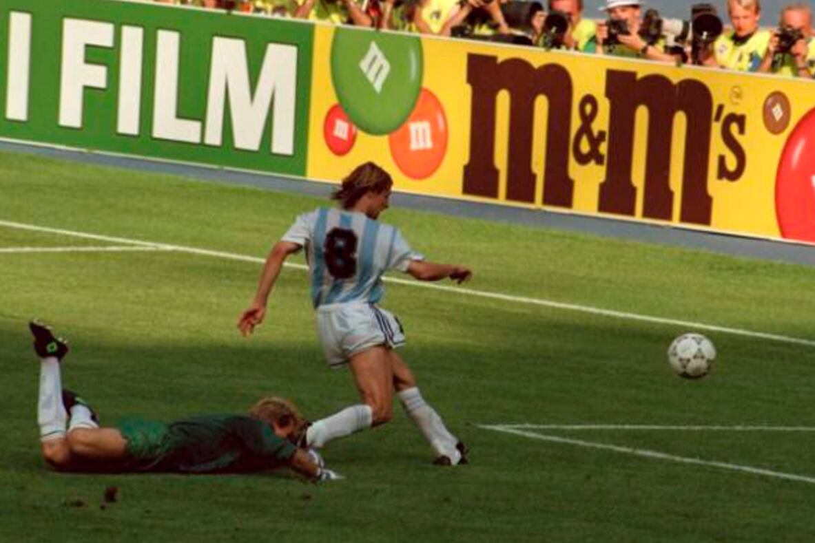 El gol de Caniggia que terminó la agonía de la Argentina. 