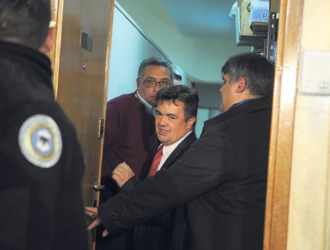 El fiscal Guillermo Marijuan apeló la decisión del juez Ariel Lijo y solicitó la prisión preventiva para el ex jefe de Inteligencia Oscar Parrilli.