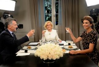 El sábado Mirtha Legrand entrevisó a Macri y su esposa Juliana Awada en la Quinta de Olivos.