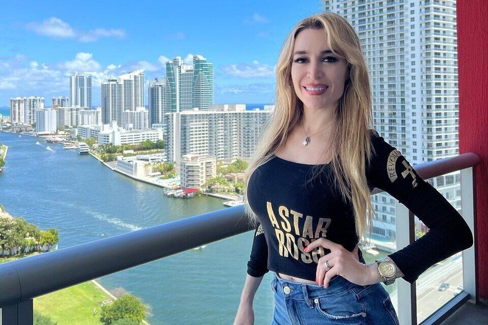 Florez es una de las figuras más exitosas de la actividad teatral.