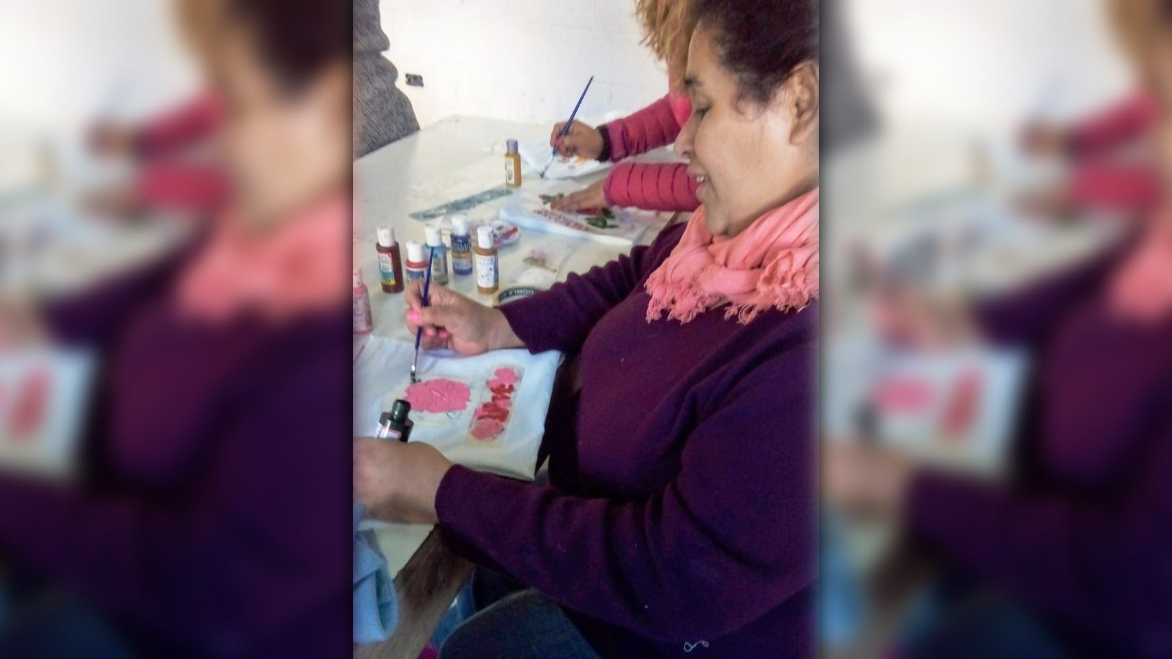 Patricia Solorza en el Taller de Diseño Textil de Yo no fui, en la U47 de San Martín.