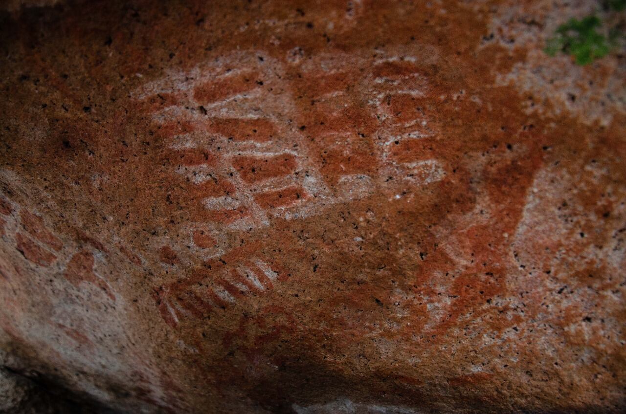 Pinturas rupestres de Cerro Chicalcó (La Pampa). Dirección Provincial
de Patrimonio Cultural. Imagen: Gentileza Jimmy Rodríguez.