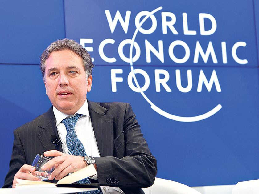 Dujovne reconoció que el proteccionismo que aplicó el kirchnerismo será una ventaja en el nuevo escenario.