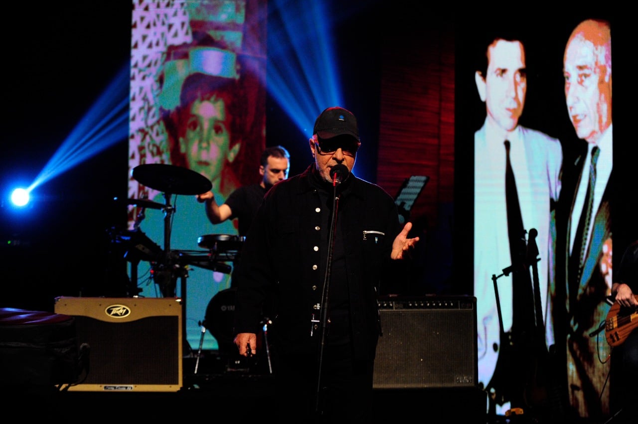 León Gieco, uno de los participantes del especial televisivo.