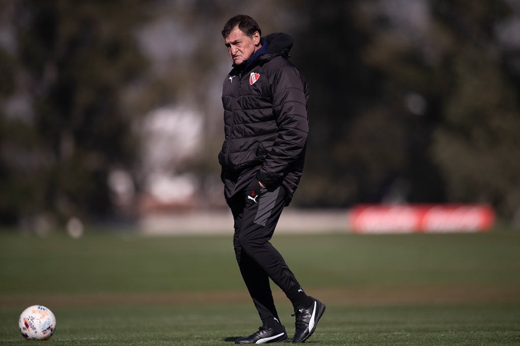 Los de Julio César Falcioni quieren subirse a la punta