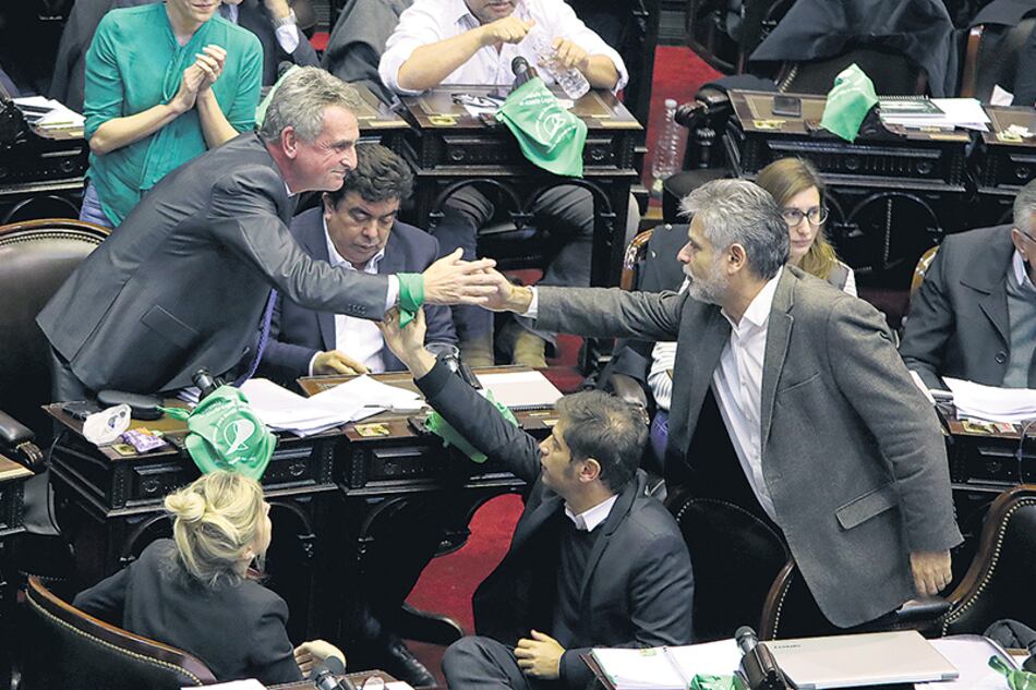 El bloque del FpV-PJ intentará hoy abrir en el Congreso la discusión por el acuerdo con el Fondo.