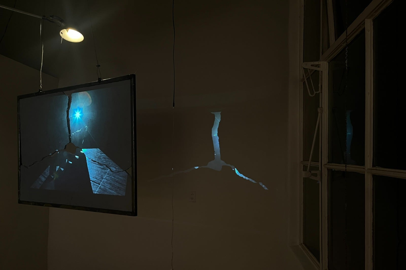 “Después de la muerte”, videoinstalación de Juan Benitez Allassia.