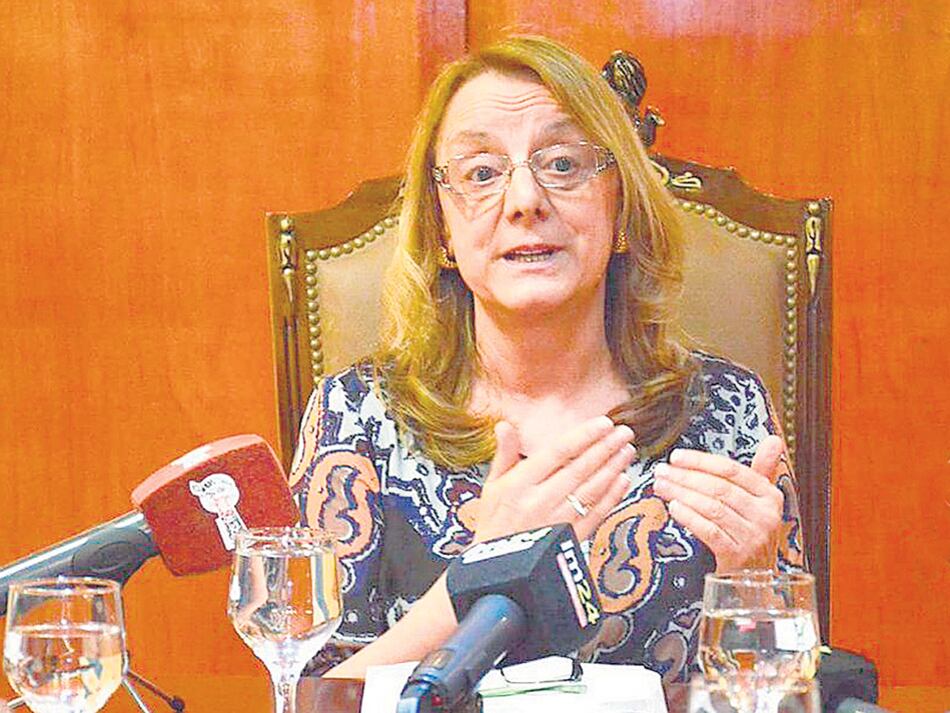 La presentación se realizó por la protesta realizada el viernes frente a la residencia de Alicia Kirchner.