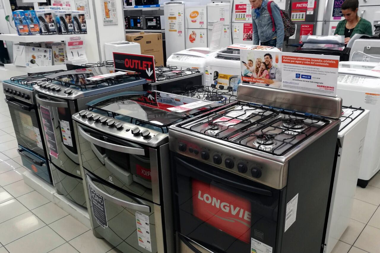 Electrodomésticos y equipamiento del hogar, entre los rubros que más subieron en marzo.