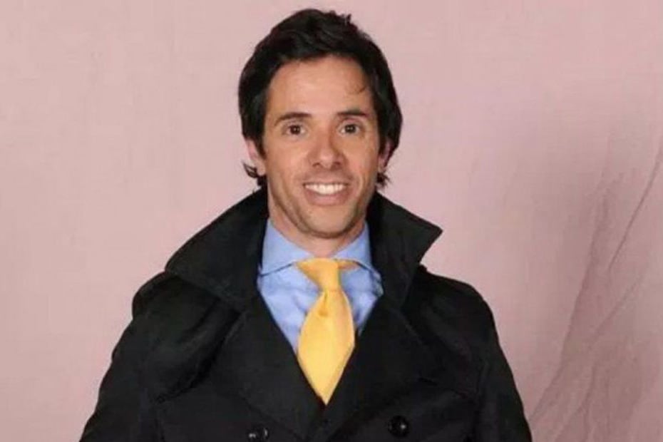 El ministro del Interior, Eduardo "Wado" de Pedro, publicó un tuit en el que hace referencia a un "apriete" que sufrió el periodista Roberto Funes Ugarte al salir de una reunión con funcionarios macristas