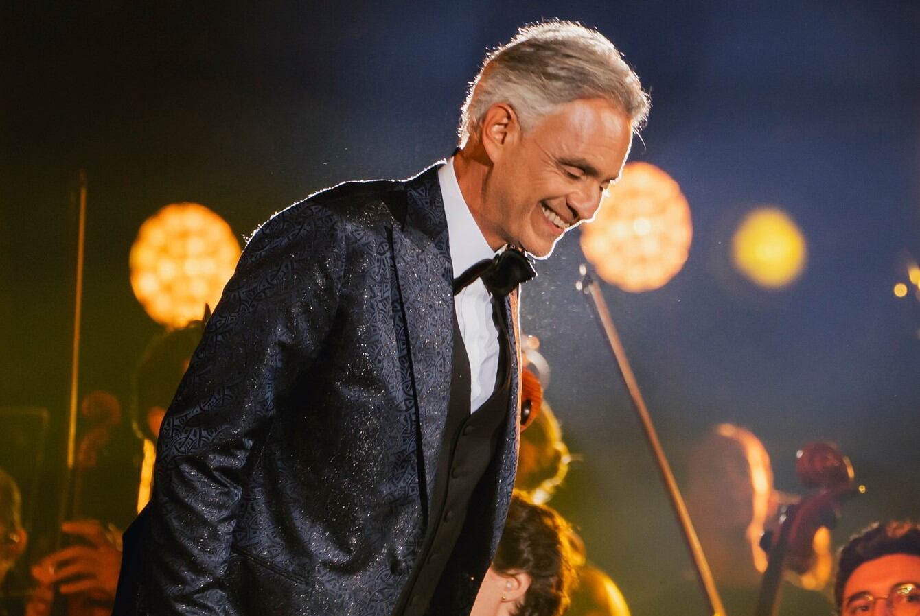 La presentación forma parte de una producción de DF Entertainment, que reunirá en una sola noche la historia, la emoción y la voz inconfundible de uno de los artistas más reconocidos del planeta