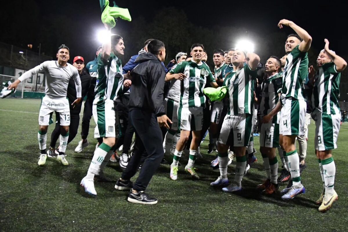 Excursionistas ya tiene su ascenso asegurado. Lo mismo para San Martín