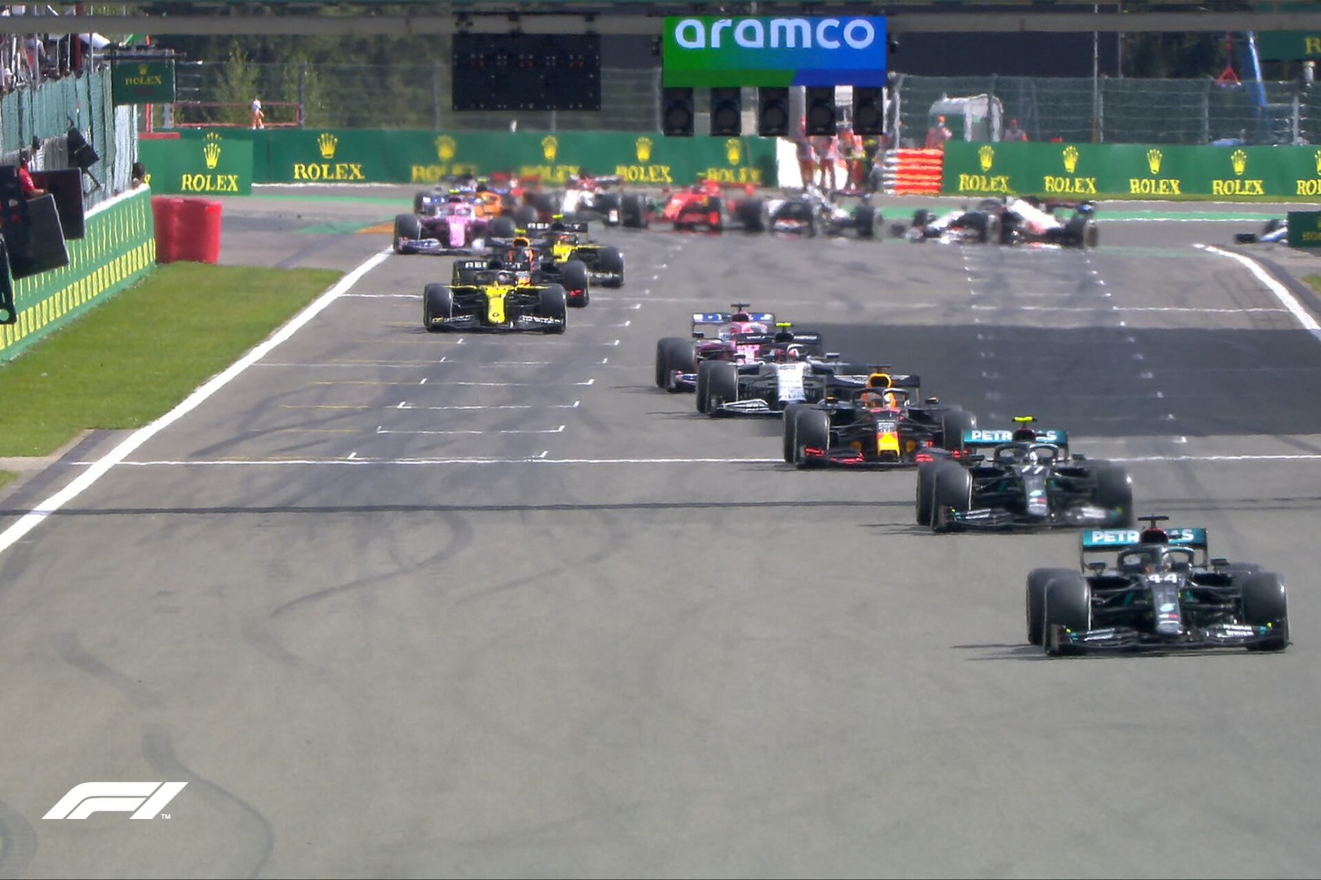 Hamilton, Bottas y Verstappen, los tres líderes desde la grilla de partida.