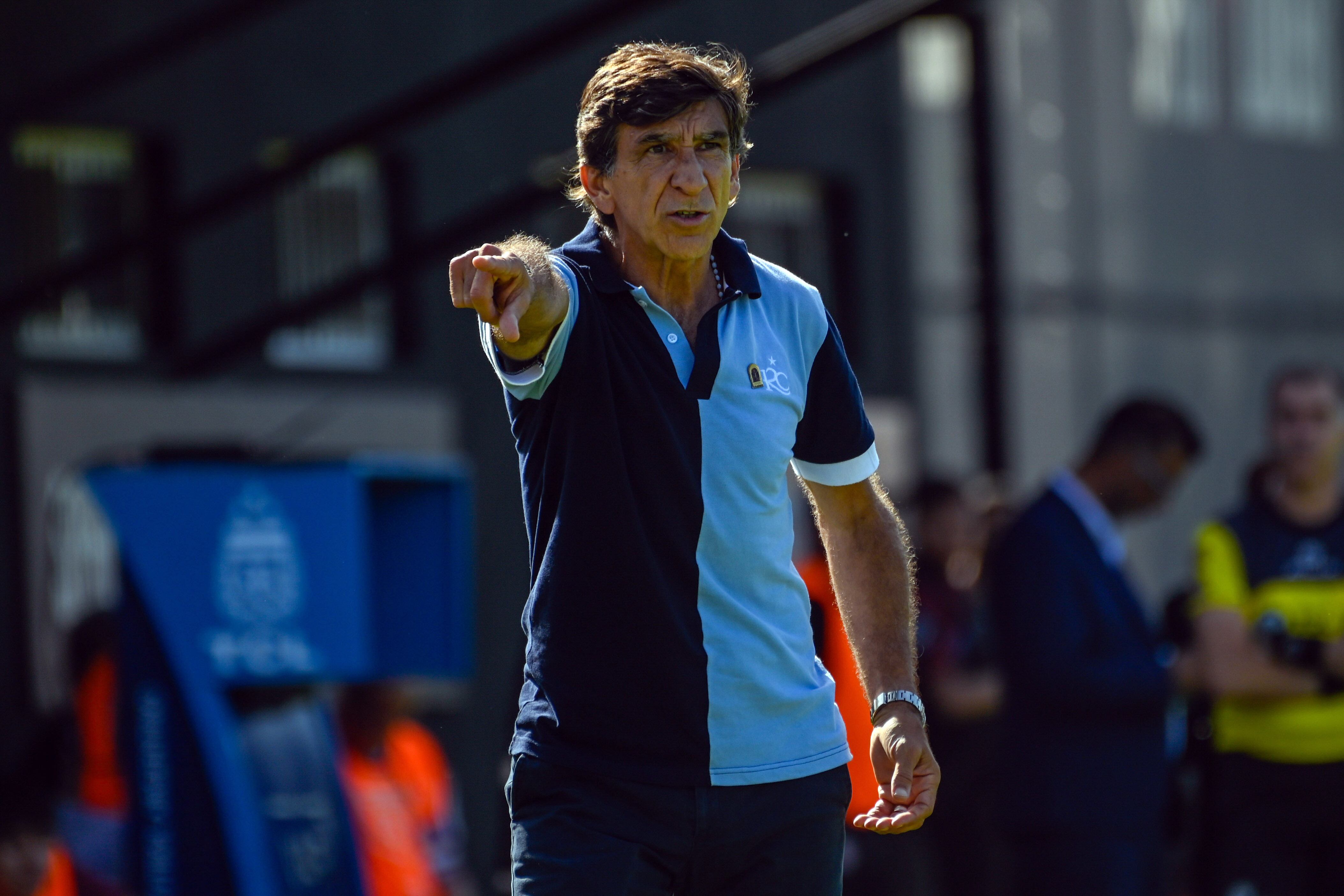 Costas necesita que Racing recupere el rendimiento