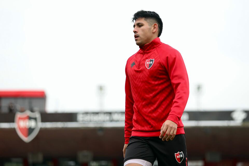 Salcedo se irá de Newell's ante la primera propuesta que llegue por su ficha.
