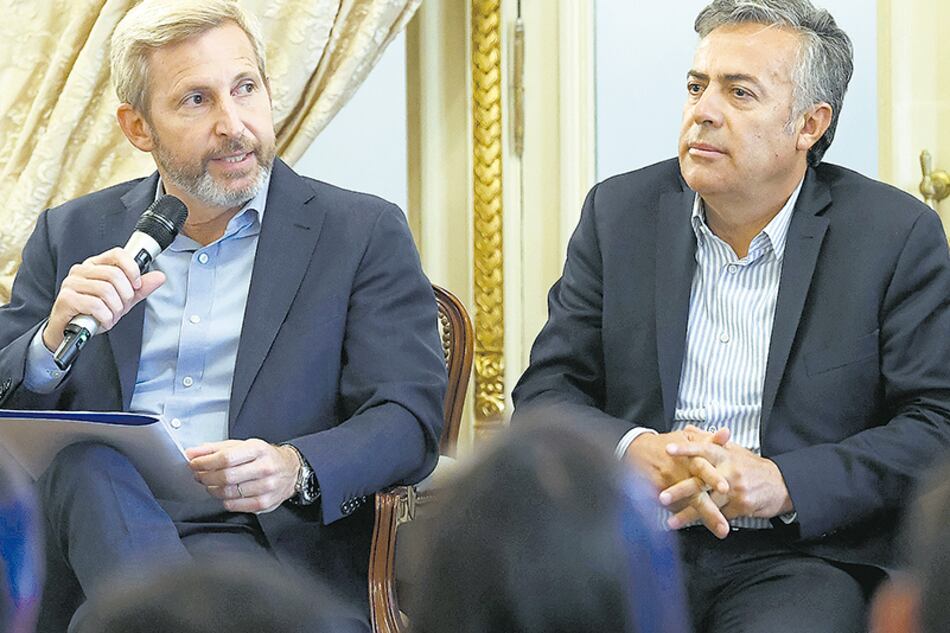 Rogelio Frigerio y Alfredo Cornejo, dos de los participantes de la cena.