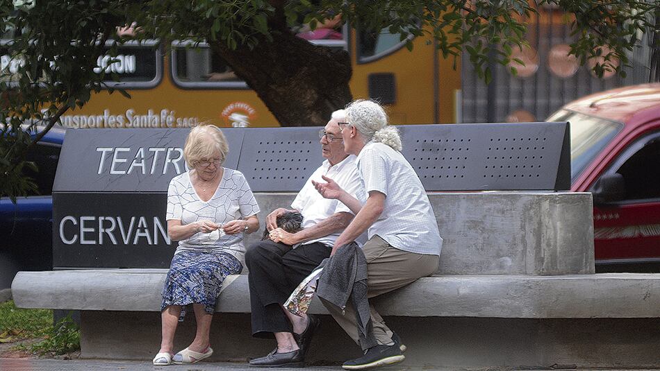 Los jubilados utilizan el dinero para pagar alquileres, abonar las boletas de luz y gas o adquirir medicamentos.