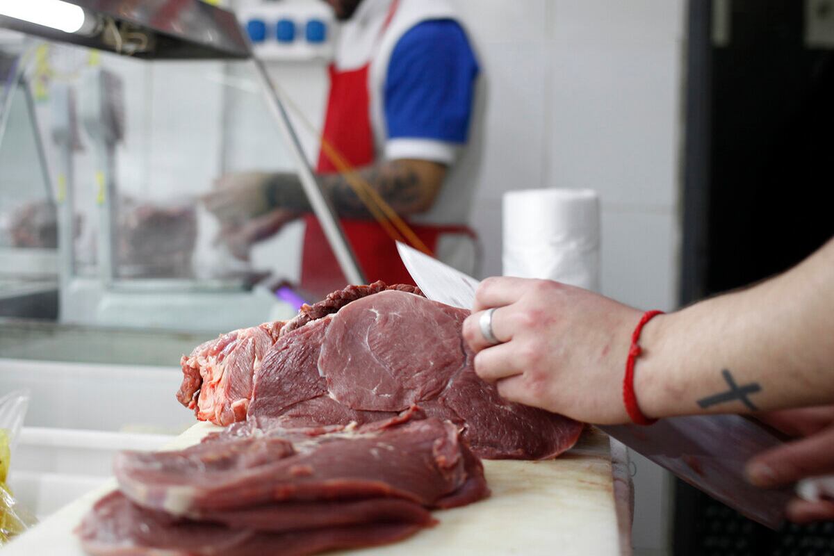 Entre enero y octubre, el consumo per cápita de carne vacuna se desplomó un 11,2%.