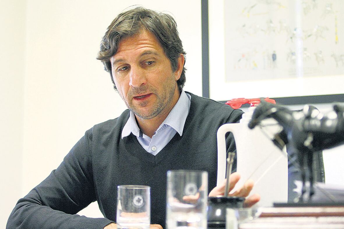 “Las tres pasiones argentinas son el fútbol, el automovilismo y los caballos.”