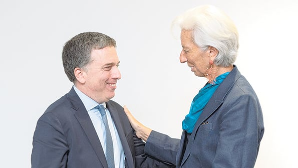 El acuerdo que rubricaron Dujovne y Lagarde dejó escaso margen de acción a quien venga después.