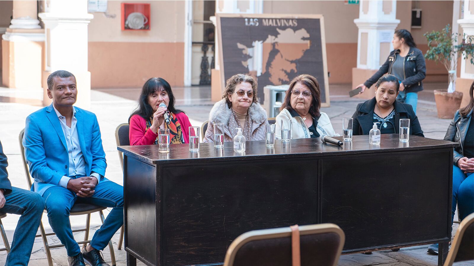 Leiva, Lezcano, Leonard, Rivero y Magno.