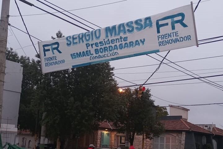 Ismael Bordagaray es ministro de Transporte y Comunicaciones.