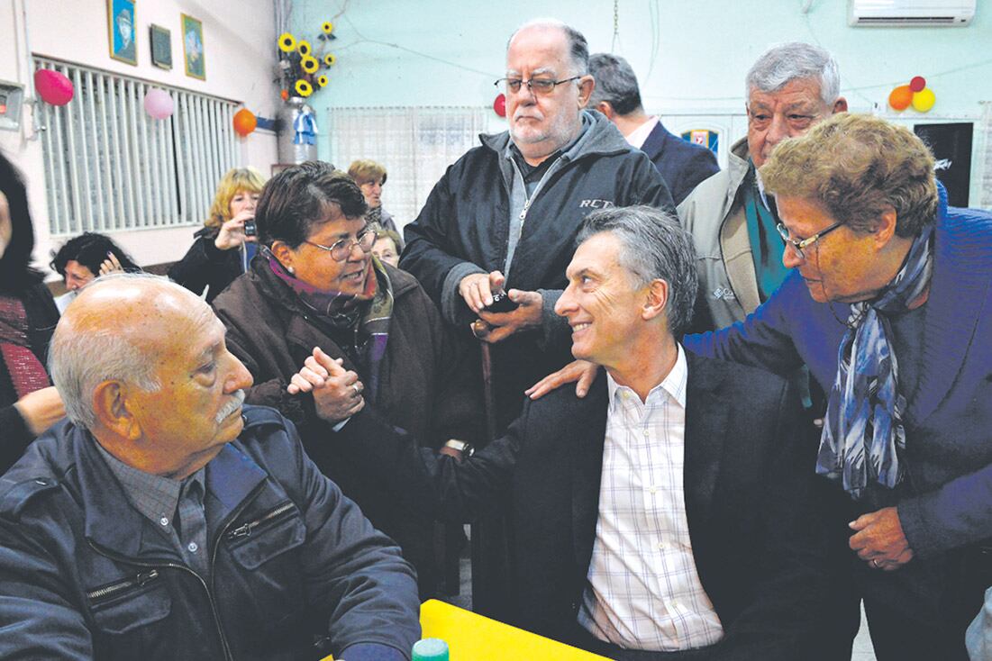 Mauricio Macri prometía en campaña otorgar el 82 por ciento móvil a los jubilados.