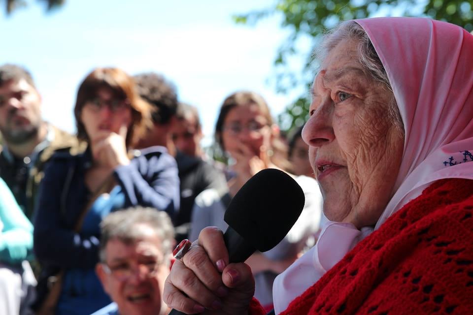 Hebe de Bonafini lideró la nueva asamblea.