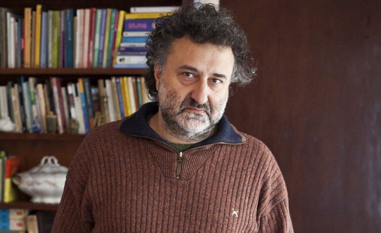 El filósofo del macrismo ataca de nuevo: ahora contra Spinetta, que no se puede defender.