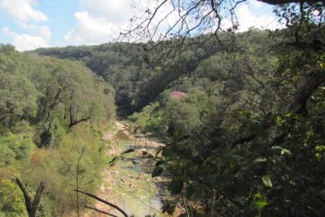 Arroyo Las Tortugas en Pizarro