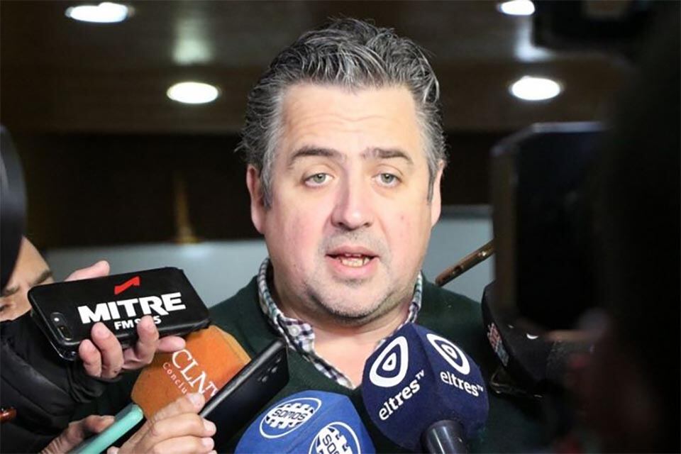 Cococcioni tuvo que hablar de los nuevos crímenes con sello mafioso.