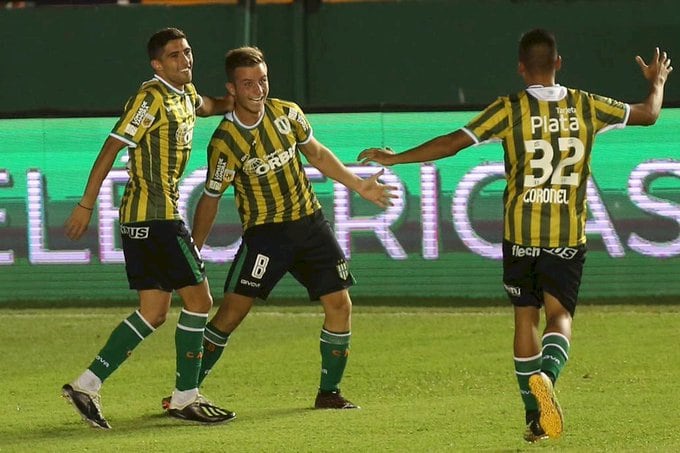Banfield ganó en el Viaducto con los goles de Galoppo.