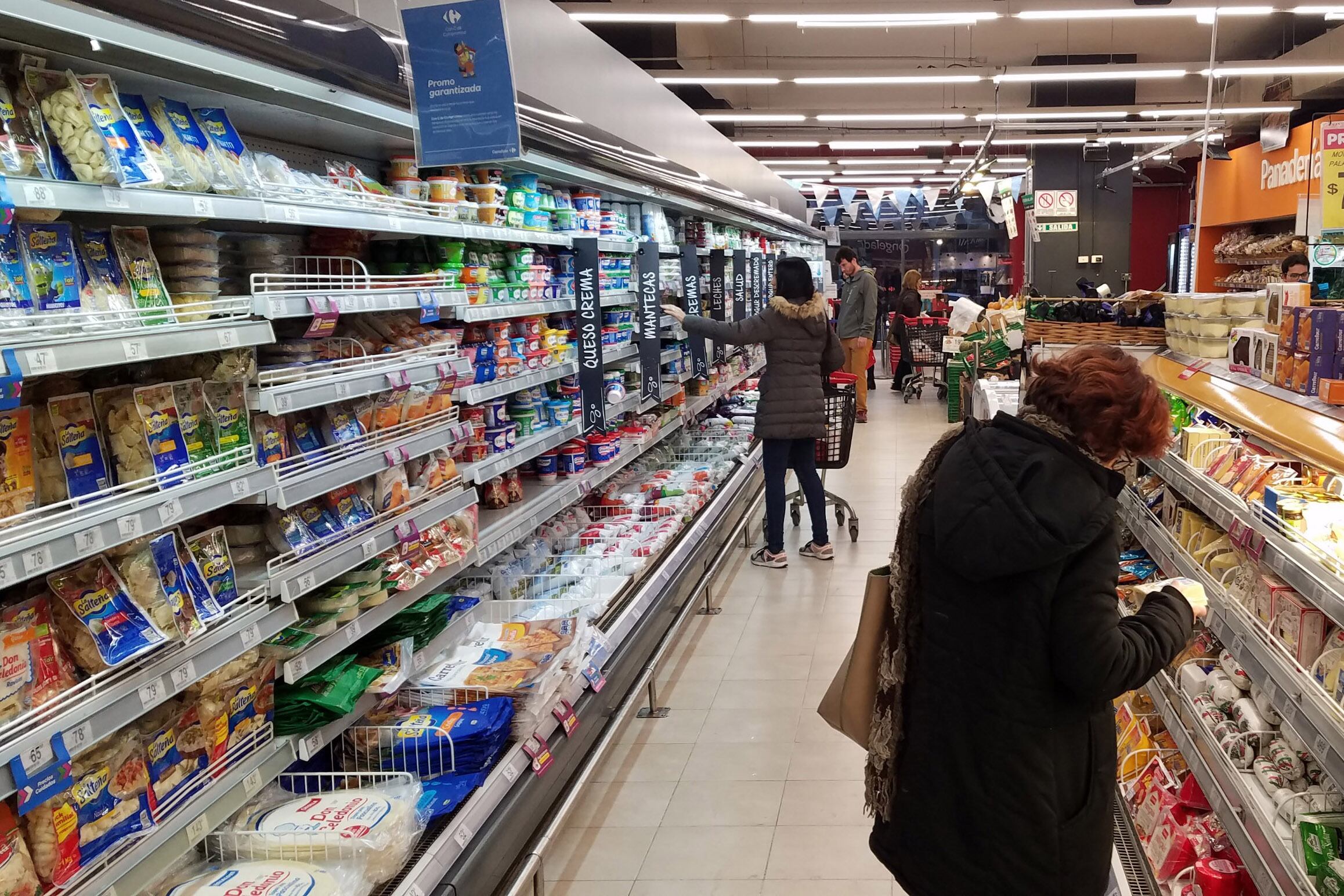 Mirar precio por precio, una gimnasia que volvió a los super