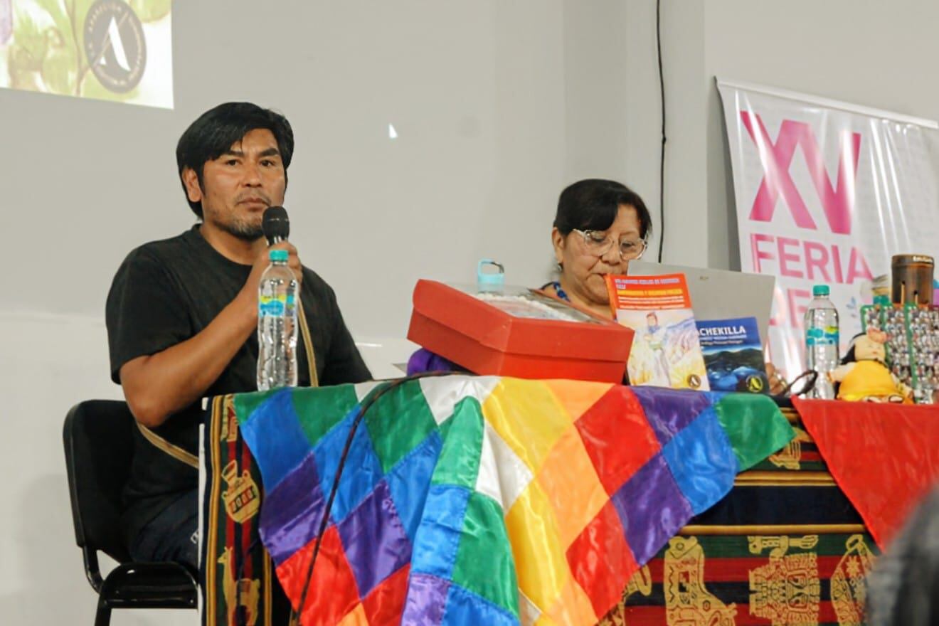 Milagro "Pachacutec" Domínguez durante su presentación