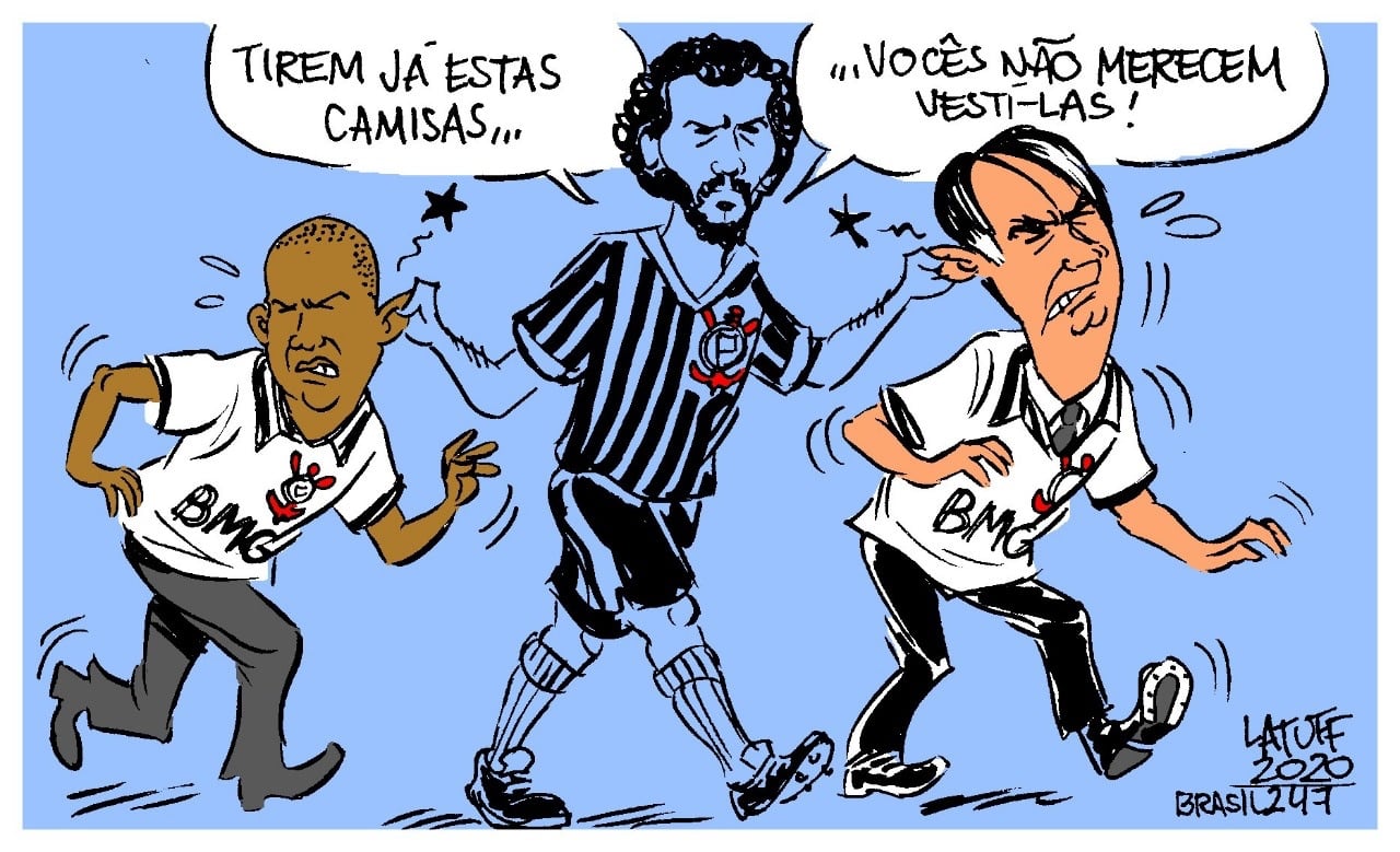 Sócrates, tirándole de las orejas a Bolsonaro y Marcelinho Carioca.