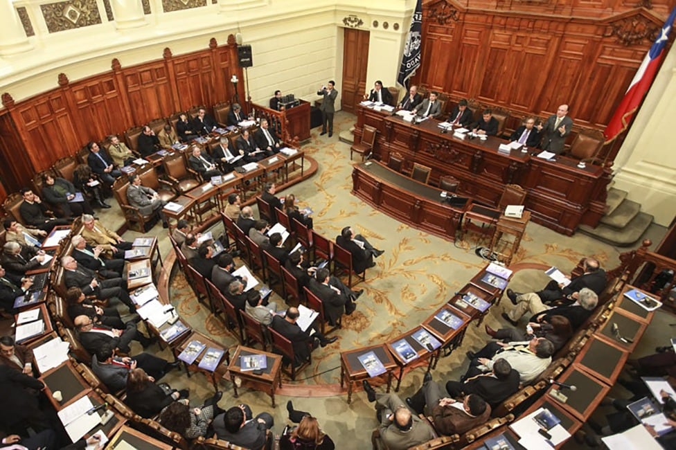  El gobierno chileno  pidió al Congreso legisladores que el proyecto de indulto sea retirado o rechazado.