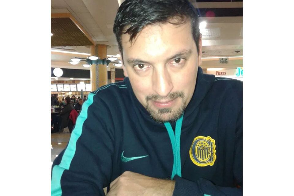 Iván hacía tareas de limpieza y era camillero en el Carrasco.