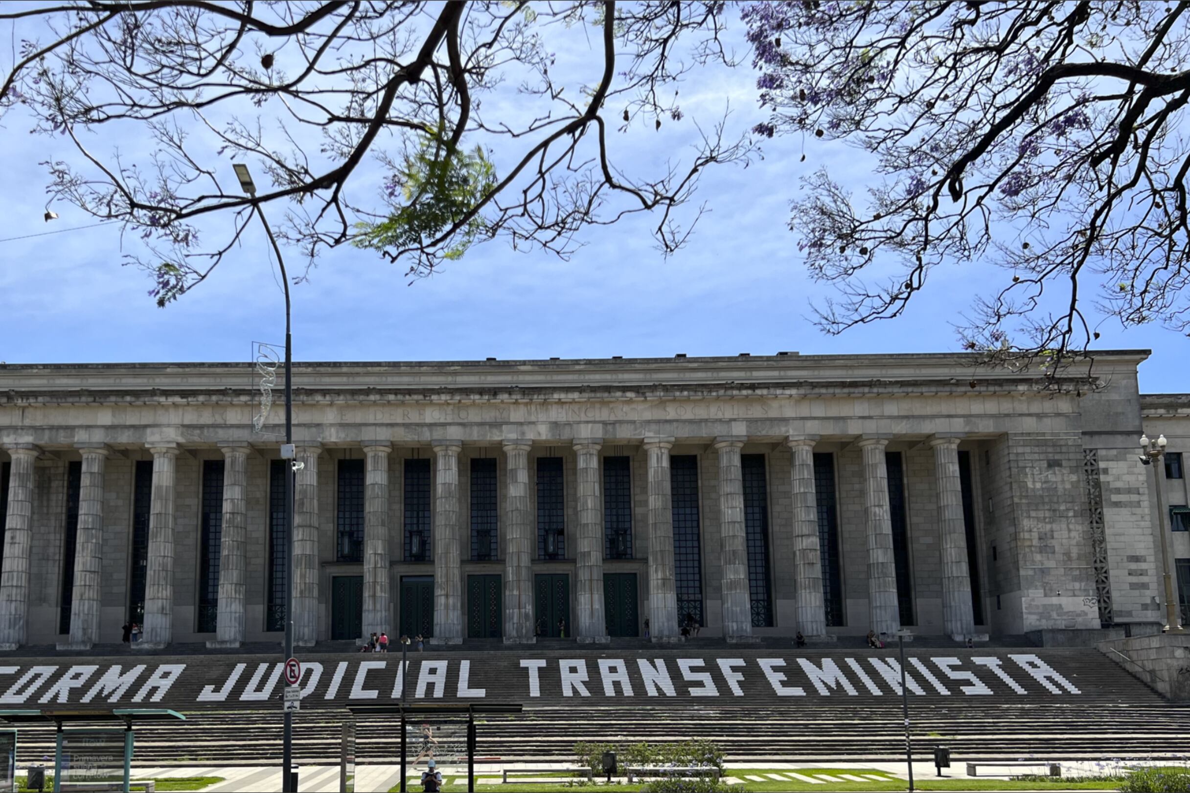 La pintada fue realizada con material ecológico, es lavable